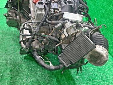 ДВИГАТЕЛЬ НА MITSUBISHI CHARIOT GRANDIS N84W 4G64