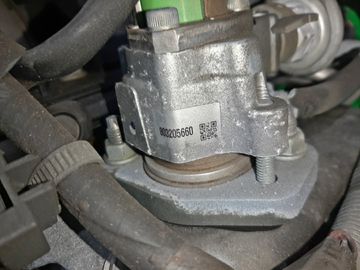 ДВИГАТЕЛЬ НА TOYOTA AVENSIS AZT250 1AZ-FSE