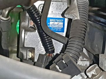 ДВИГАТЕЛЬ НА MITSUBISHI DION CR6W 4G94