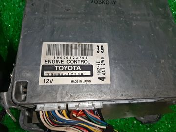 ДВИГАТЕЛЬ НА TOYOTA COROLLA NZE121 1NZ-FE