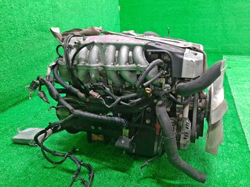 ДВИГАТЕЛЬ НА NISSAN LAUREL HC35 RB20DE