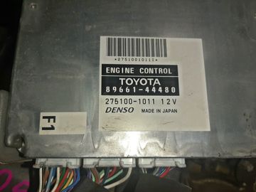 ДВИГАТЕЛЬ НА TOYOTA ISIS ZNM10G 1ZZ-FE