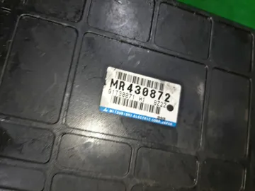 ДВИГАТЕЛЬ НА MITSUBISHI GALANT EA1A 4G93