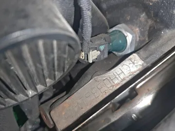 ДВИГАТЕЛЬ НА VOLKSWAGEN GOLF 5G1 CHH