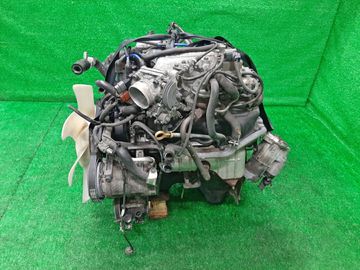 ДВИГАТЕЛЬ НА NISSAN ELGRAND ALWE50 VG33E