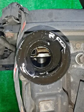 ДВИГАТЕЛЬ НА MITSUBISHI LANCER CEDIA CS2A 4G15