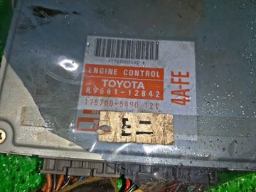 ДВИГАТЕЛЬ НА TOYOTA COROLLA AE104 4A-FE