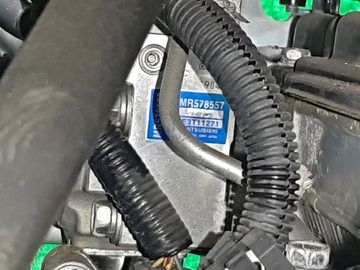 ДВИГАТЕЛЬ НА MITSUBISHI LANCER CEDIA CS5W 4G93T