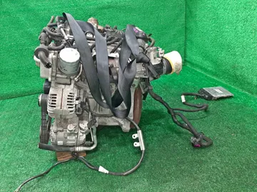 ДВИГАТЕЛЬ НА VOLKSWAGEN GOLF 5K1 CBZB