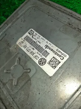 ДВИГАТЕЛЬ НА VOLKSWAGEN GOLF 5K1 CBZB