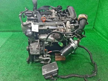 ДВИГАТЕЛЬ НА AUDI A1 8XA CAXA