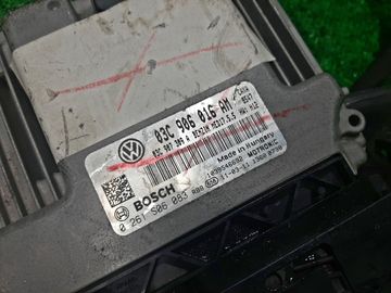 ДВИГАТЕЛЬ НА VOLKSWAGEN GOLF 5K1 CAXA