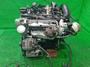 ДВИГАТЕЛЬ НА VOLKSWAGEN GOLF 5K1 CAXA