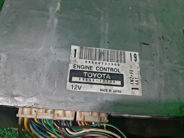 ДВИГАТЕЛЬ НА TOYOTA COROLLA FIELDER NZE121G 1NZ-FE