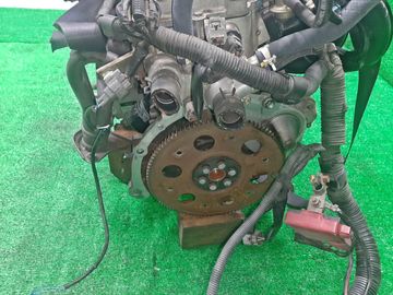 ДВИГАТЕЛЬ НА TOYOTA VITZ SCP10 1SZ-FE