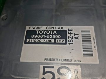 ДВИГАТЕЛЬ НА TOYOTA VITZ SCP10 1SZ-FE