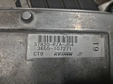 ДВИГАТЕЛЬ НА HONDA CR-V RE4 K24A