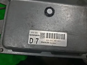 ДВИГАТЕЛЬ НА NISSAN SERENA C25 MR20DE