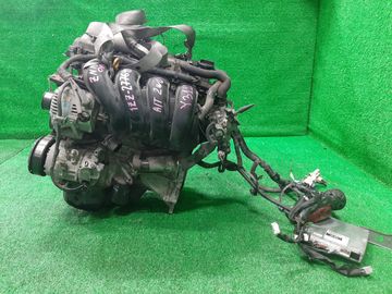 ДВИГАТЕЛЬ НА TOYOTA ISIS ZNM10G 1ZZ-FE