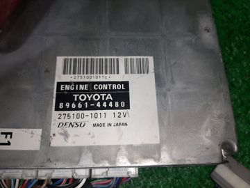 ДВИГАТЕЛЬ НА TOYOTA ISIS ZNM10G 1ZZ-FE