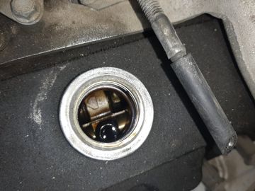 ДВИГАТЕЛЬ НА MITSUBISHI DELICA SK82VM F8