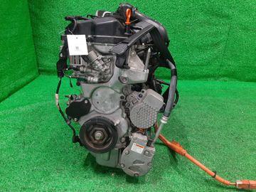 ДВИГАТЕЛЬ НА HONDA VEZEL RU3 LEB