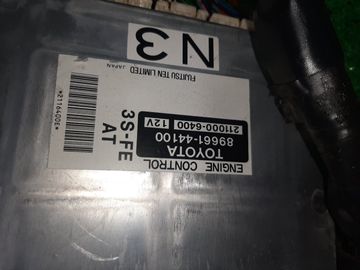 ДВИГАТЕЛЬ НА TOYOTA IPSUM SXM10G 3S-FE