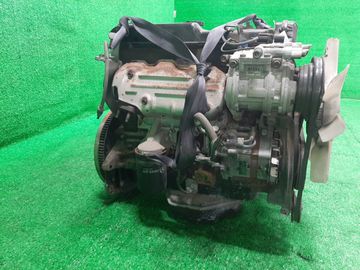 ДВИГАТЕЛЬ НА TOYOTA HIACE LH90 2L