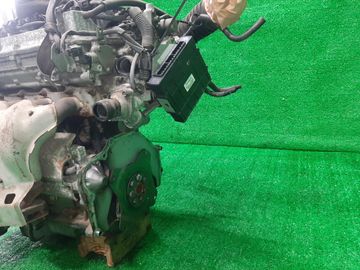 ДВИГАТЕЛЬ НА MITSUBISHI CHARIOT GRANDIS N84W 4G64