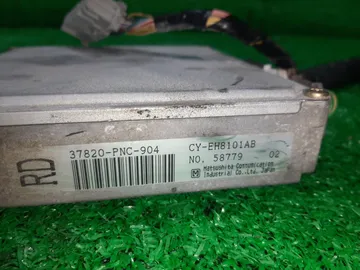 ДВИГАТЕЛЬ НА HONDA STEPWGN RF3 K20A