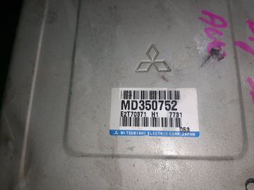 ДВИГАТЕЛЬ НА MITSUBISHI CHALLENGER K99W 6G74