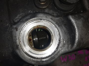 ДВИГАТЕЛЬ НА NISSAN LARGO W30 KA24DE