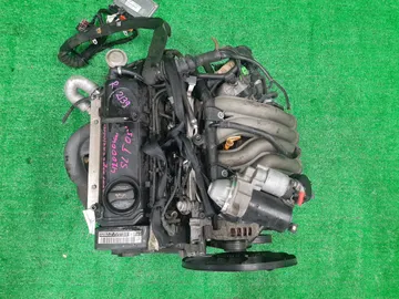 ДВИГАТЕЛЬ НА VOLKSWAGEN PASSAT 3B3 AZM