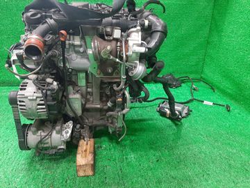ДВИГАТЕЛЬ НА PEUGEOT 208 CC HN01