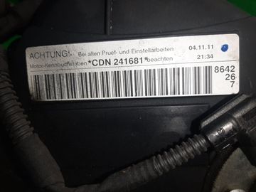 ДВИГАТЕЛЬ НА AUDI A4 8K2 CDNB