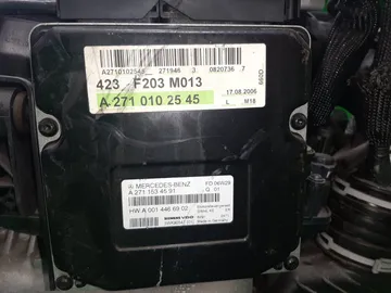 ДВИГАТЕЛЬ НА MERCEDES-BENZ C-CLASS 203246 271946