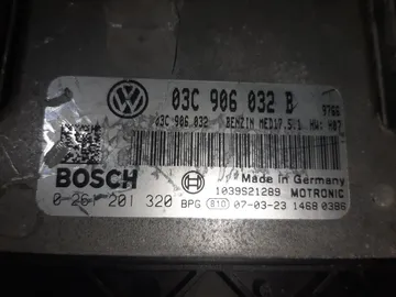 ДВИГАТЕЛЬ НА VOLKSWAGEN GOLF 1K1 BLG