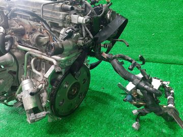 ДВИГАТЕЛЬ НА TOYOTA AVENSIS AZT251 2AZ-FSE