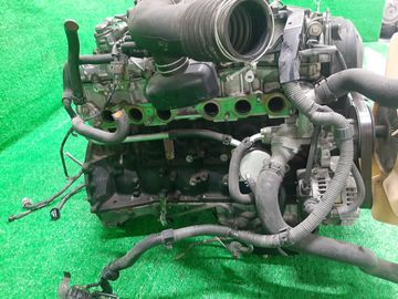 ДВИГАТЕЛЬ НА TOYOTA MARK II JZX110 1JZ-FSE