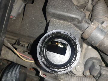 ДВИГАТЕЛЬ НА NISSAN SERENA C26 MR20DD