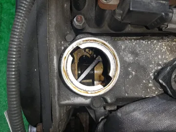 ДВИГАТЕЛЬ НА MITSUBISHI CHARIOT GRANDIS N84W 4G64