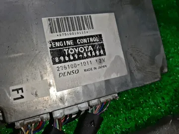 ДВИГАТЕЛЬ НА TOYOTA ISIS ZNM10G 1ZZ-FE