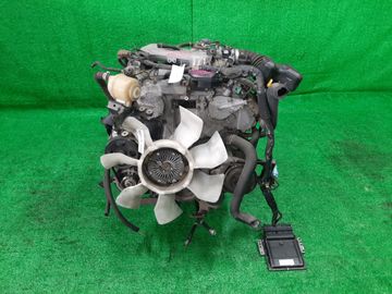 ДВИГАТЕЛЬ НА NISSAN ELGRAND E51 VQ35DE