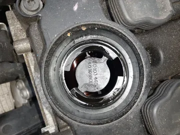 ДВИГАТЕЛЬ НА AUDI A4 8E BWE