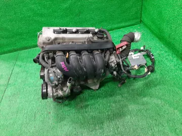 ДВИГАТЕЛЬ НА TOYOTA ISIS ZNM10G 1ZZ-FE