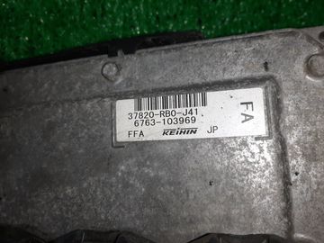 ДВИГАТЕЛЬ НА HONDA FIT GE6 L13A