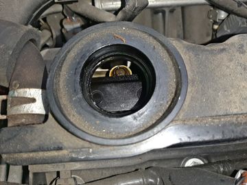 ДВИГАТЕЛЬ НА MITSUBISHI RVR GA3W 4B10