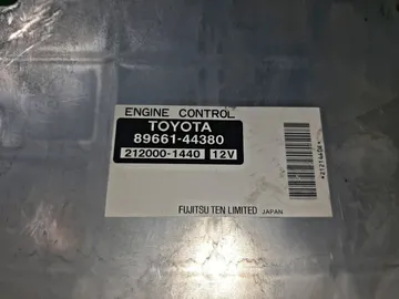 ДВИГАТЕЛЬ НА TOYOTA IPSUM ACM21 2AZ-FE