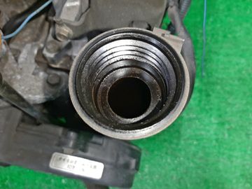 ДВИГАТЕЛЬ НА SUBARU FORESTER SG5 EJ202