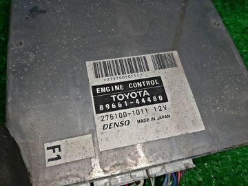 ДВИГАТЕЛЬ НА TOYOTA ISIS ZNM10G 1ZZ-FE